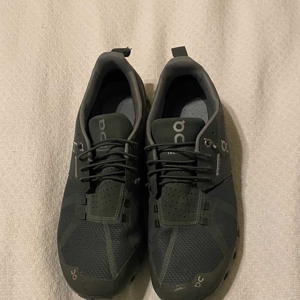On Running Men's Dark Green Athletic Shoes